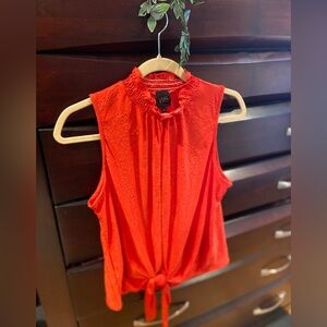 W5 eyelet top in bright red